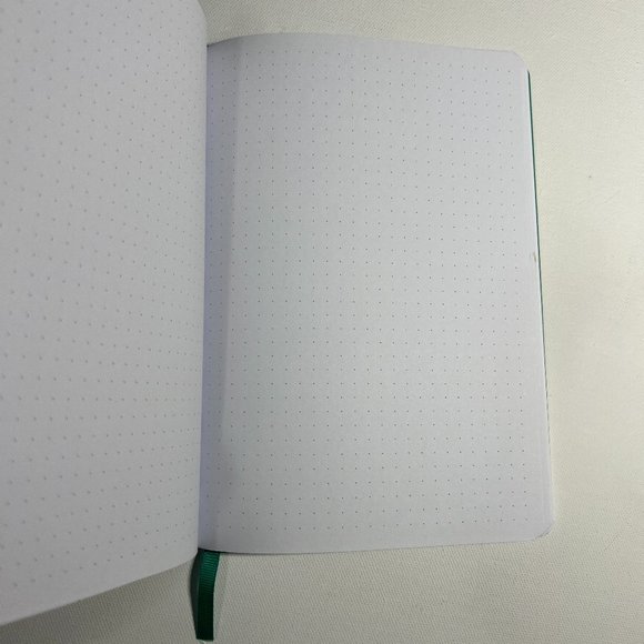 Bullet Journal with dotted lines - Picture 2 of 3